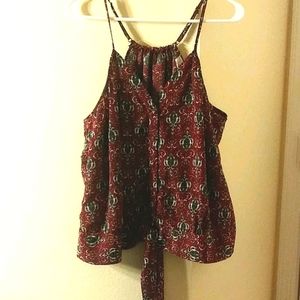 Wine tank top with Victorian design